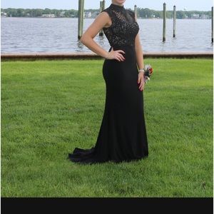 Black prom dress. Size 6